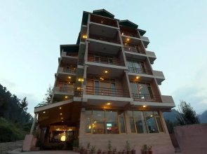 Lotus Inn River View