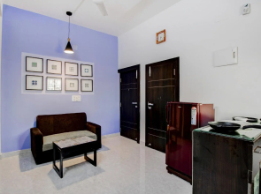 OYO 81591 Modern Stay near ITER