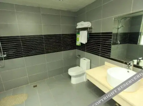 Ailai Fengsheng Hotel