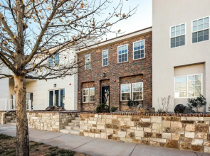 Zion's Haven #f4 4 Bedroom Townhouse