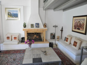 Dione House