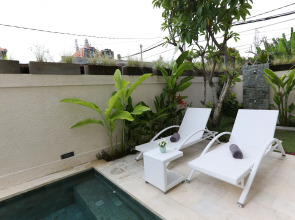 Green Studio Apartment Sanur