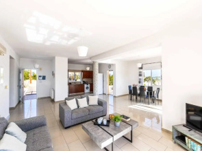 Villa Lime Tree