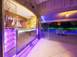 Moda Beach Hotel