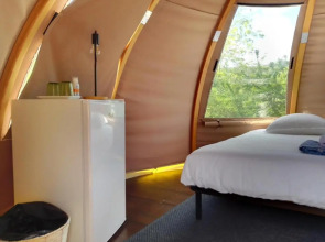 Les O de Privas 1 unique Tente Wigwam avec sa piscine privative xxx SPA avec supplement xxx