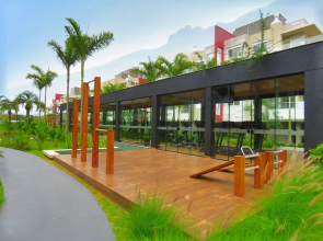 Apartamento em frente à praia do Campeche