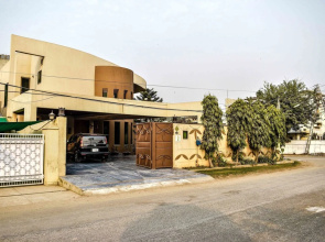 Lahore Home Stay