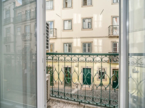 Bairro House Lisbon Charming Suites