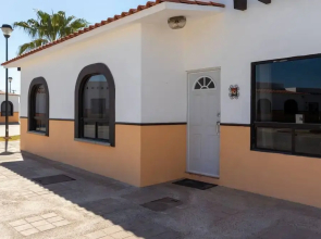 Mexican Ambience Townhome With Pool 2