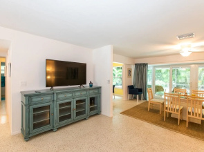 A Center Of Paradise 3 Bedroom Home