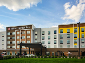 Hilton Garden Inn Louisville Mall of St. Matthews