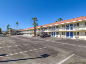 Motel 6 Rancho Mirage, CA - Palm Springs