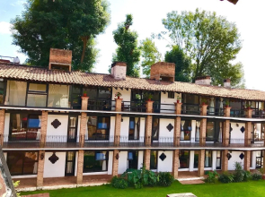Hotel Los Arcos