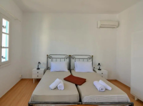 Naxos 3 min from port central apartment