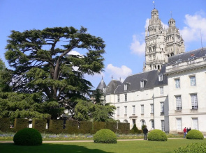 Loire Valley Lodges - Hotel