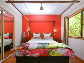 Crater Lakes Rainforest Cottages