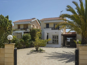Meneou Beachfront Villa 5