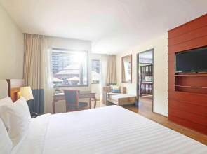 Novotel Phuket Vintage Park Resort