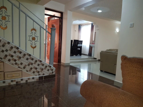 Maggy Airport Guesthouse