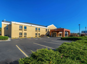 Quality Inn & Suites