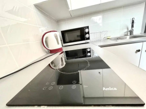 Demetra D7 - Central Suites Perikleous 53