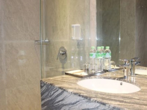 D'MAX Hotel & Convention Lombok