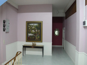 OYO 75486 Anna Residence Jomtien