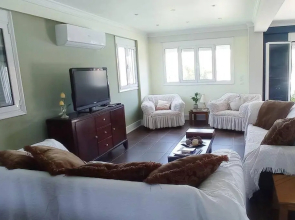 Villa IRENE Evia, 4 bdr, Pool, 500m to Beach