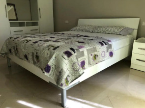 Mali i Robit Beachfront Apartment