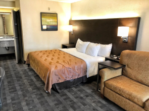Comfort Inn Riverside near UCR and Downtown