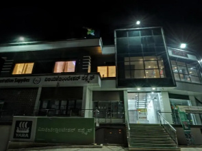 Itsy Hotels Vijaya Comforts, with BAR & restaurant