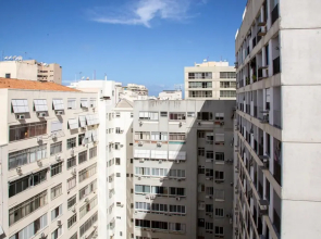 Apartment in Copacabana for up to 3 People 50m From the Beach Cavirio Jc1226
