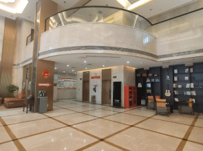 Jinhong Grand Hotel (Meitan China Tea City County Government)