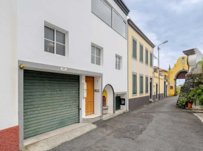 Duplex With sea and Mountain Views, Casa do Castelo