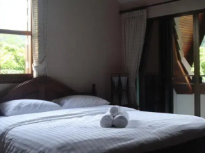 Magnificent Mountain View Retreat