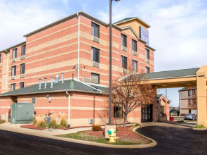 Sleep Inn Tinley Park I-80 near Amphitheatre-Convention Center