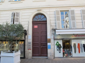 LOCATION VACANCES NICE - Appartements Nice Centre Carré d’Or