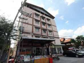 OYO 689 Baan Yuyuen