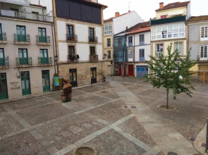 Luminoso Burgas Termal Casco Histórico