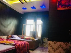 Hotel Kohinoor And Restaurant