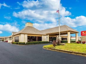 Econo Lodge Naval Station Norfolk