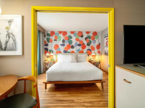 The Kinney - Venice Beach