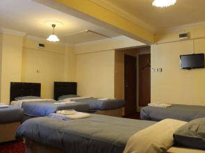 Istanbul Paris Hotel & Hostel