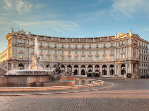 Anantara Palazzo Naiadi Rome Hotel