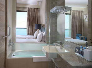 Hilton Dead Sea Resort & Spa