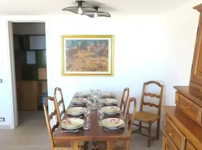 Selva 1 Lake View Apartment in Ghiffa With Pool