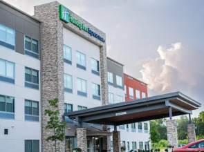 Holiday Inn Express & Suites Kingston-Ulster