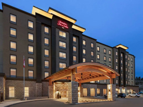 Hampton Inn & Suites by Hilton Kelowna Airport
