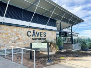 Caves Beach Retreat Apartment