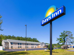 Days Inn by Wyndham Iron Mountain